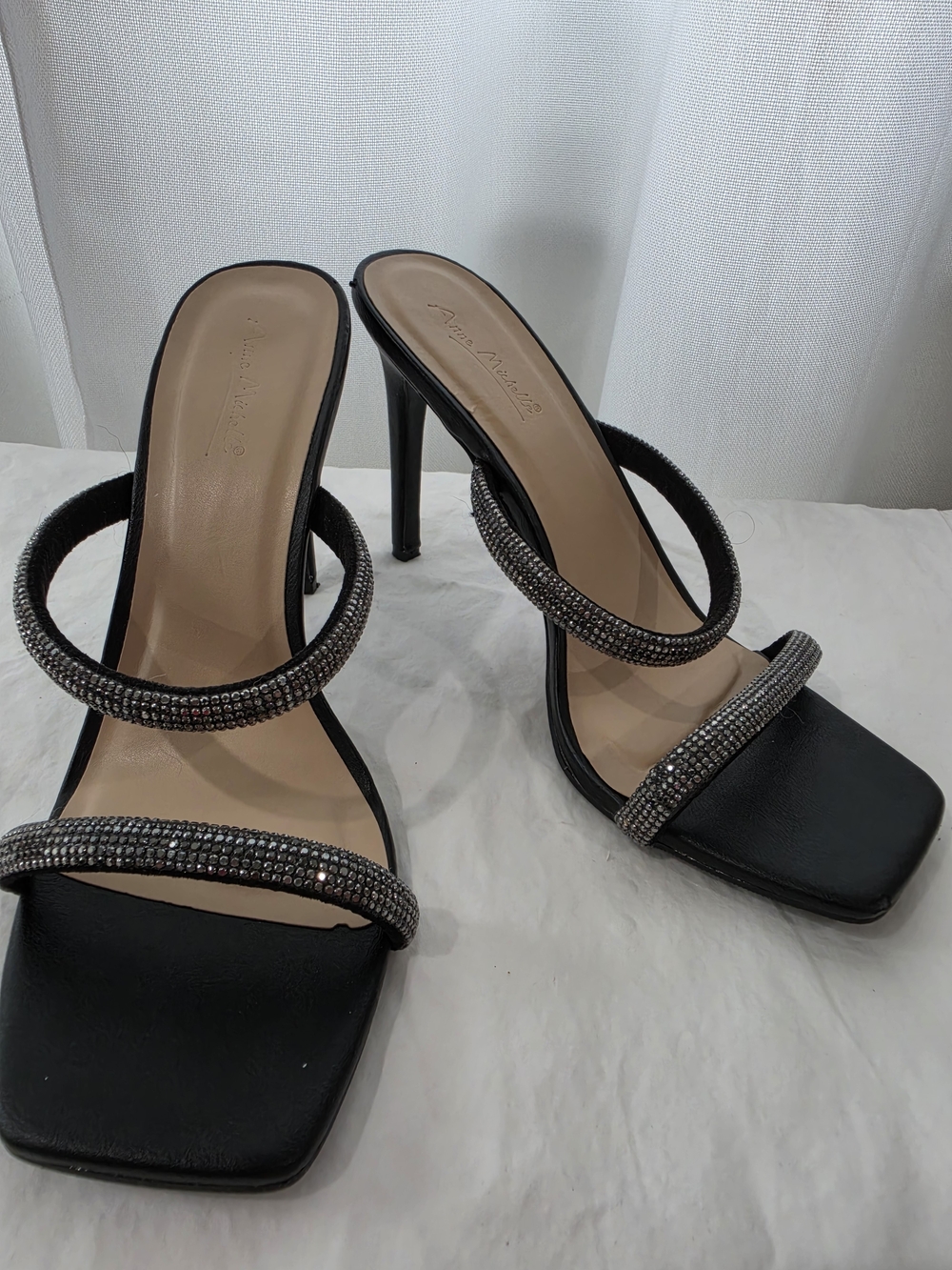 Anne Michelle Black Side 10 Crystal-Embellished Slide Sandals